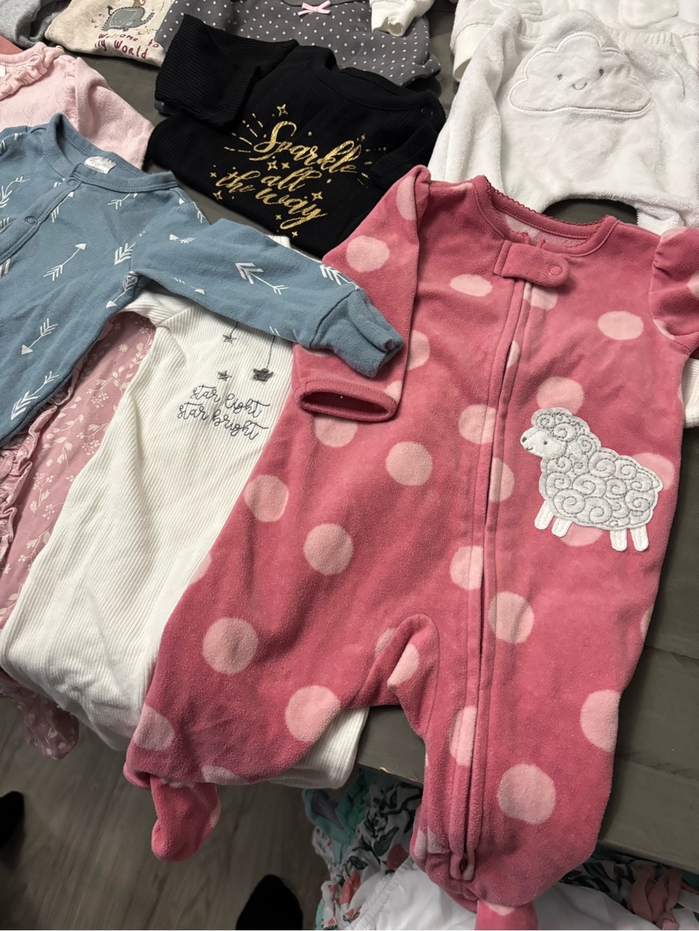 Baby Girl Newborn + 0–3M Clothing Bundle | 35 Pieces | Excellent Condition ✨ - Picture 6 of 12